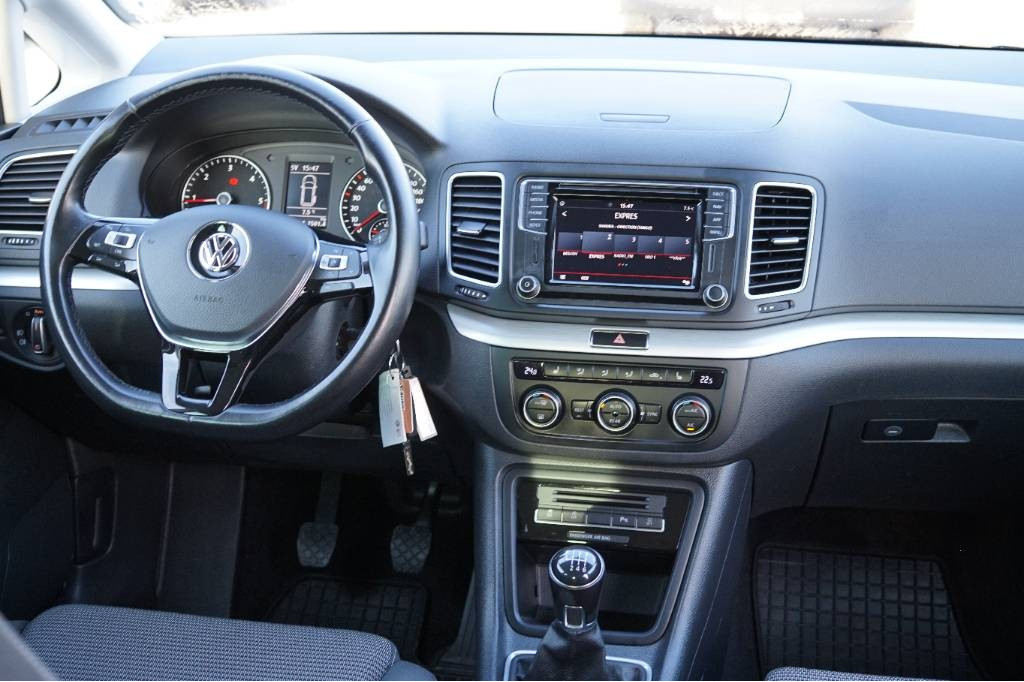 Volkswagen Sharan 2.0 TDI SCR BMT 150k Comfortline