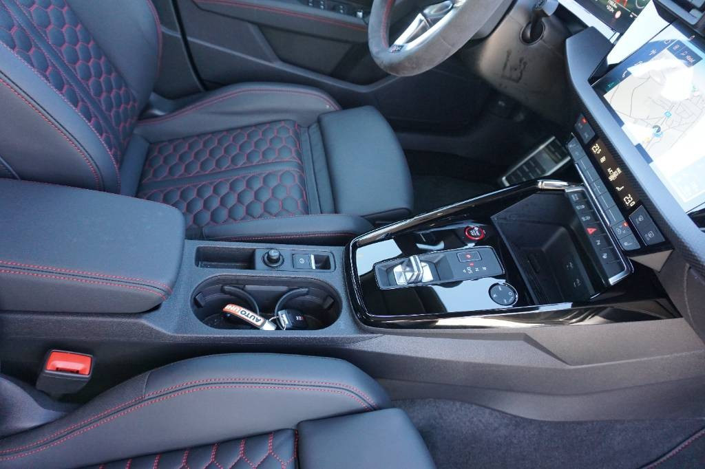 Audi RS3 2.5 Lim.400PS Quattro HUD B&O  Assistenz V-Max Panorama