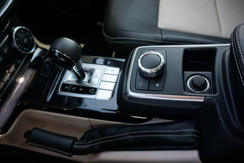 Mercedes-Benz G trieda 350 d AMG ŠPORTOVÝ PAKET MAGNO OLIVE DESIGNO KOŽA
