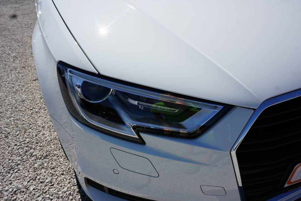 Audi A3 Sportback 1.4 Tfsi G-Tron S Tronic Business CNG-Benzin. Zem plyn